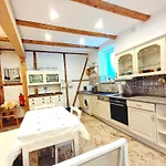 Ferienhaus- Gruppenunterkunft Mit Festsaal, Fruehstueck, Halbpension Extra Buchbar * ザンクト・アンドレーアスベルク
