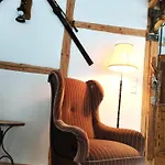 Ferienhaus- Gruppenunterkunft Mit Festsaal, Fruehstueck, Halbpension Extra Buchbar アパート *