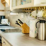 Ferienhaus- Gruppenunterkunft Mit Festsaal, Fruehstueck, Halbpension Extra Buchbar アパート *