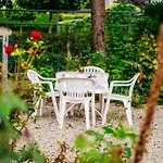 アパート Ferienhaus- Gruppenunterkunft Mit Festsaal, Fruehstueck, Halbpension Extra Buchbar