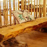 Ferienhaus- Gruppenunterkunft Mit Festsaal, Fruehstueck, Halbpension Extra Buchbar