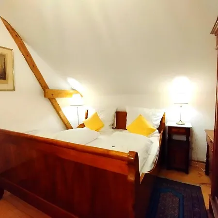 Ferienhaus- Gruppenunterkunft Mit Festsaal, Fruehstueck, Halbpension Extra Buchbar 아파트 상트안드레스베르크