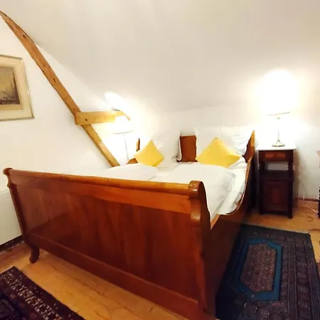 Ferienhaus- Gruppenunterkunft Mit Festsaal, Fruehstueck, Halbpension Extra Buchbar