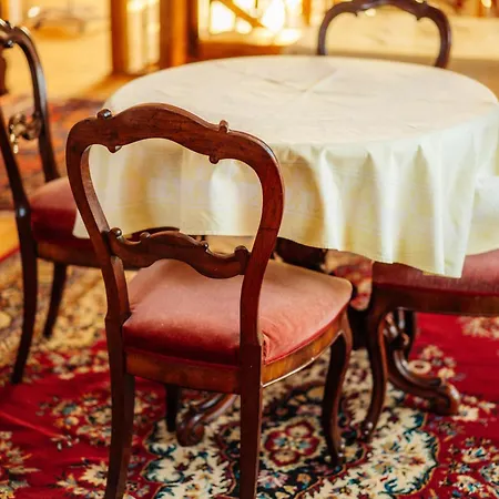 Ferienhaus- Gruppenunterkunft Mit Festsaal, Fruehstueck, Halbpension Extra Buchbar *