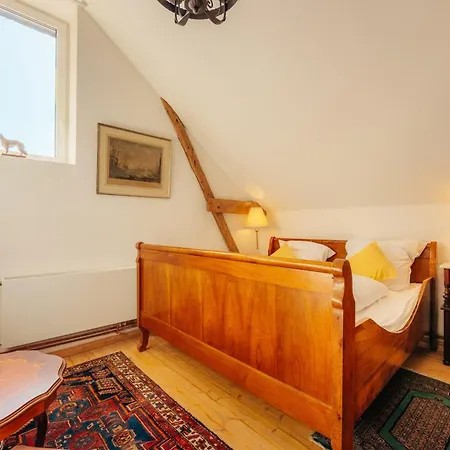Ferienhaus- Gruppenunterkunft Mit Festsaal, Fruehstueck, Halbpension Extra Buchbar *