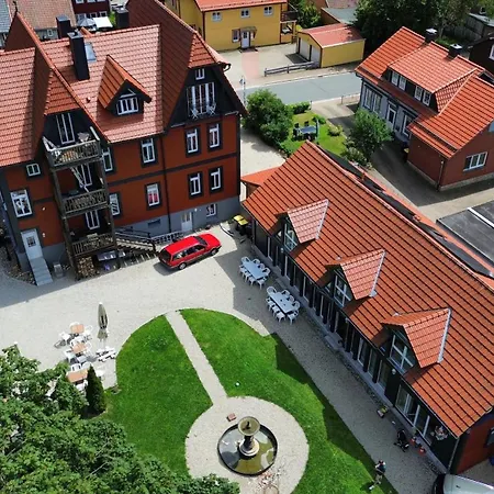 公寓 Ferienhaus- Gruppenunterkunft Mit Festsaal, Fruehstueck, Halbpension Extra Buchbar