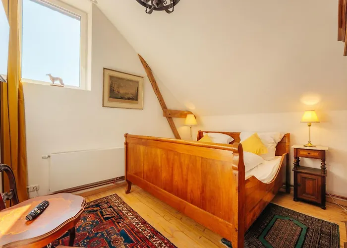 Ferienhaus- Gruppenunterkunft Mit Festsaal, Fruehstueck, Halbpension Extra Buchbar *